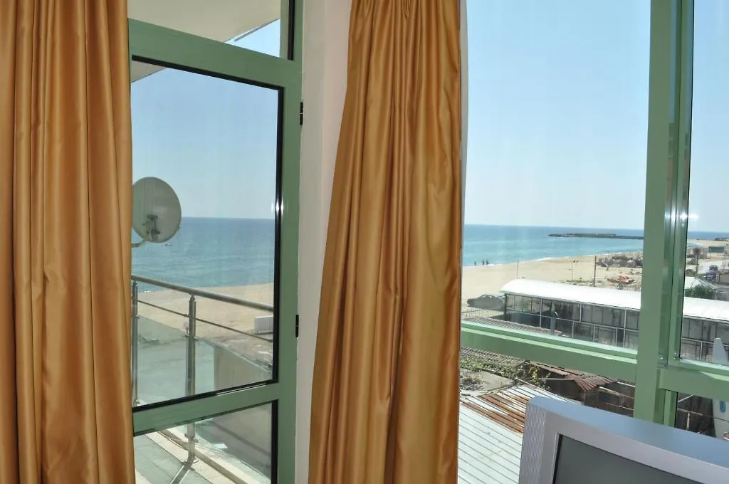 Kabakum Beach Apartments Złote Piaski 2*,