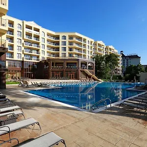 Apartahotel Golden Line